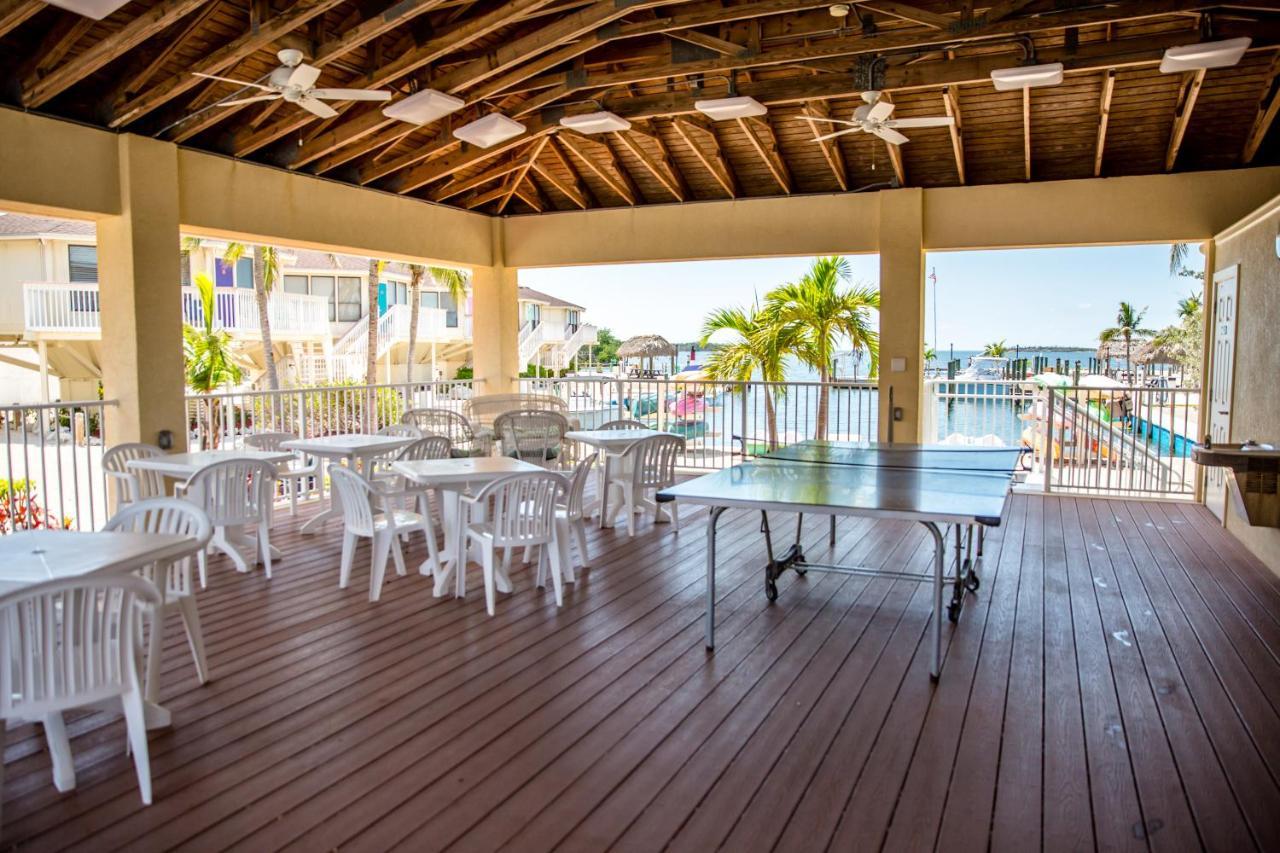 The Reef At Marathon Aparthotel Exterior photo
